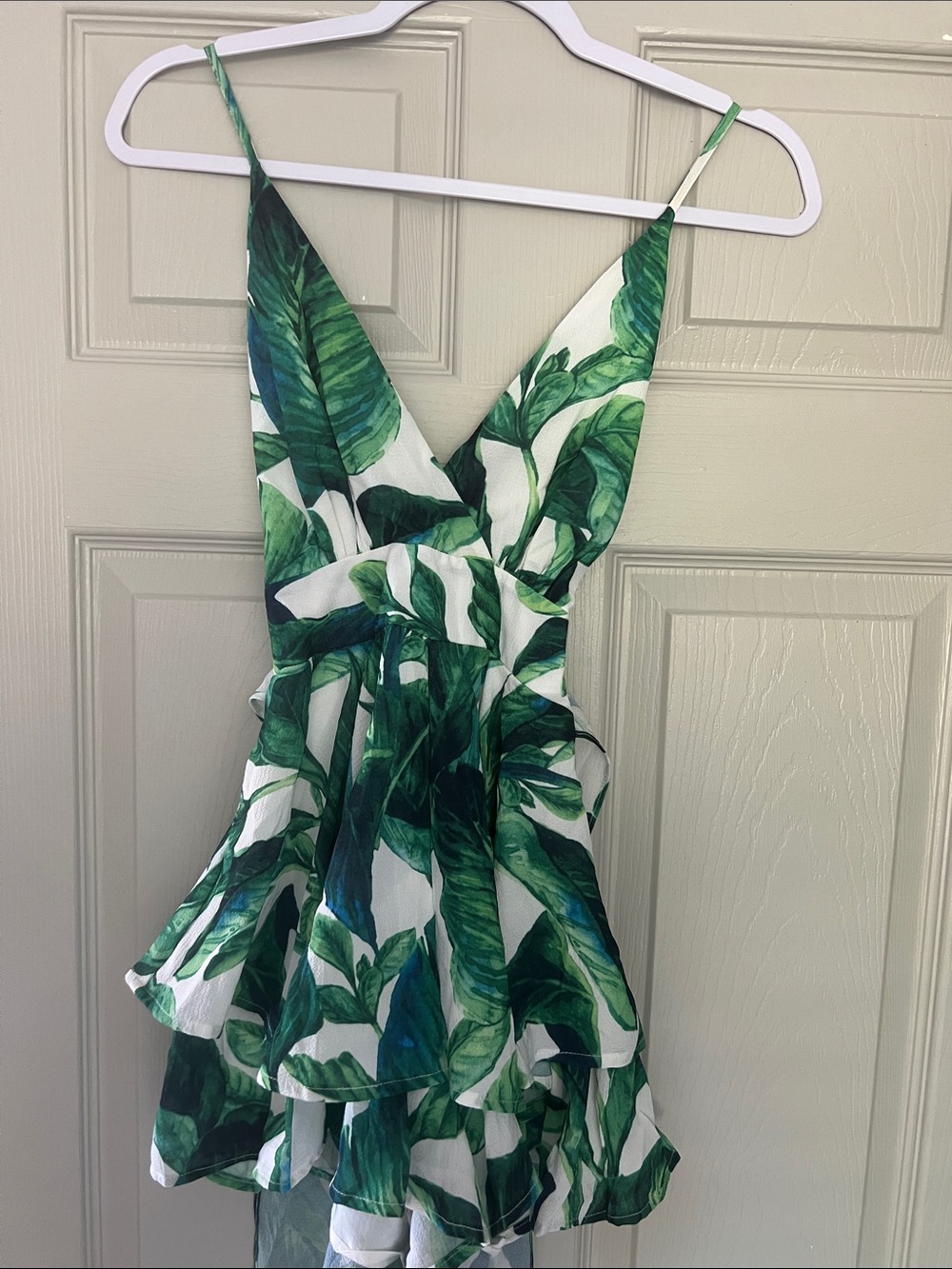 Green Leaf Print Ruffle Skirt Bottoms